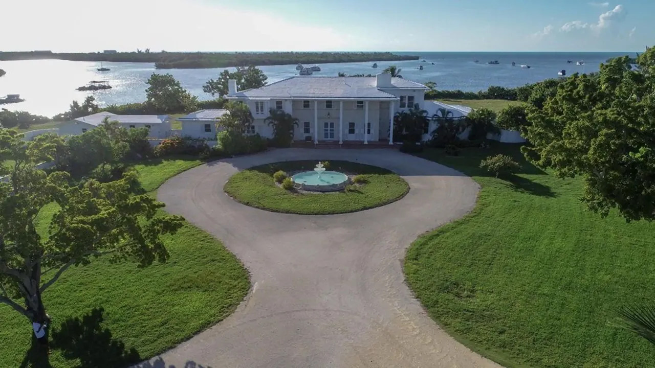 Thompson Island Home exterior